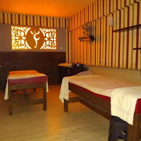 Отель Halici & 5*